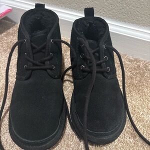 UGG neumel boots